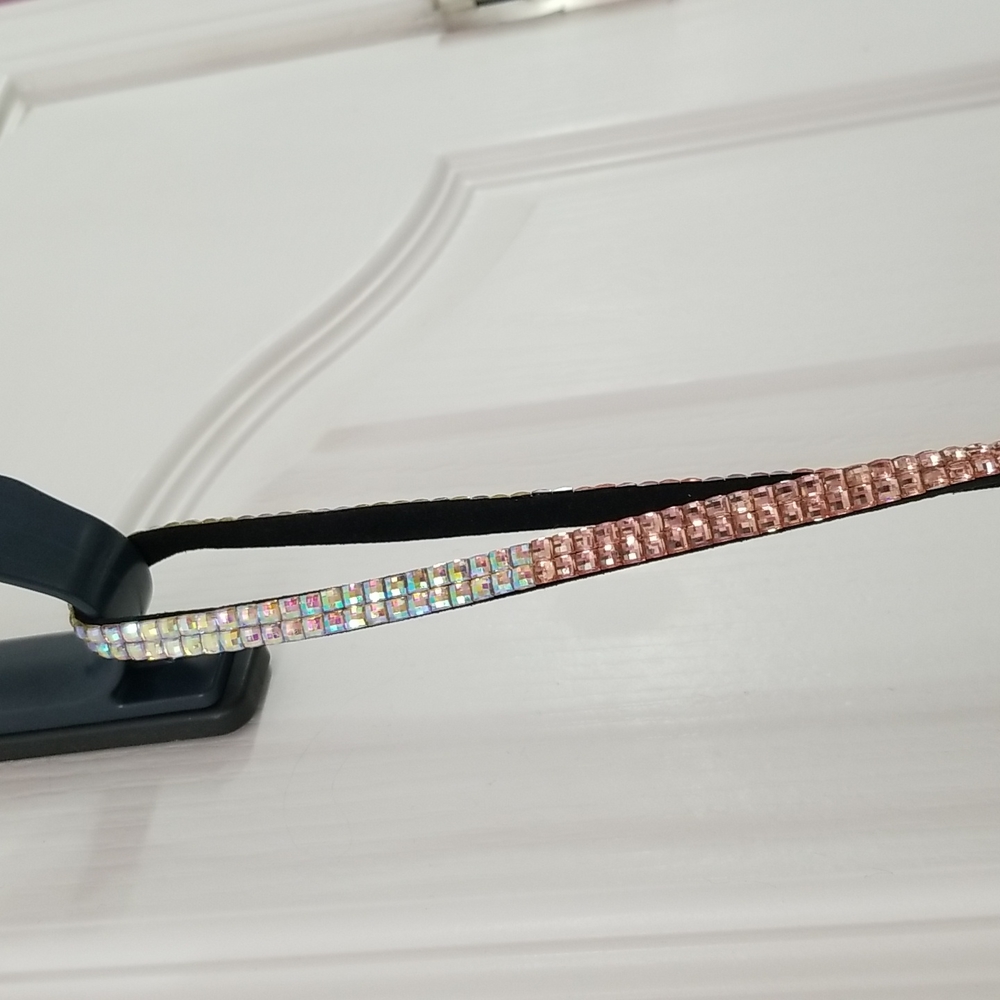 Glittery ID Lanyard - Picture 5 of 5